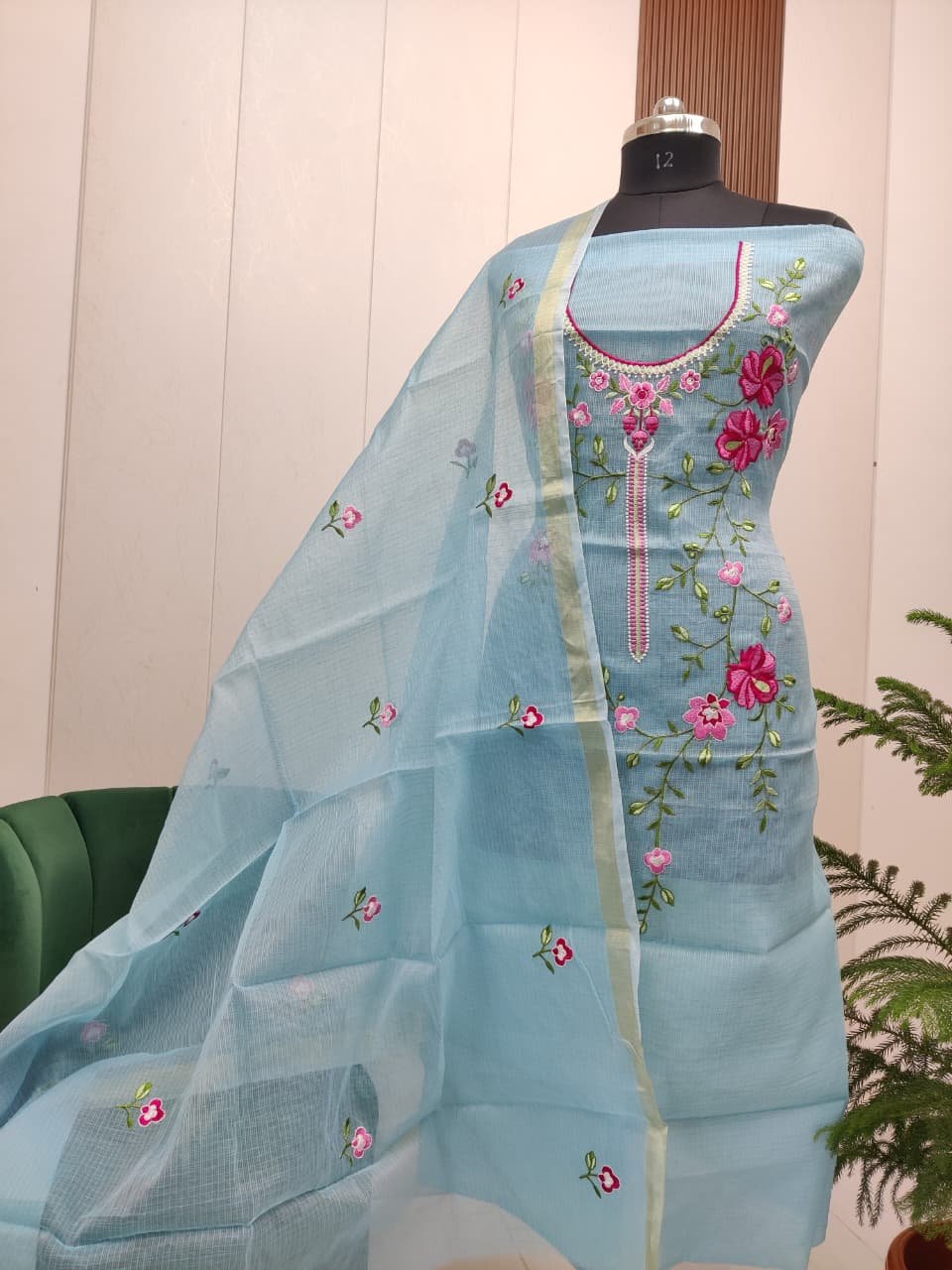 Pure kota doriya thread work cotton unstitched suit( top+duptta)