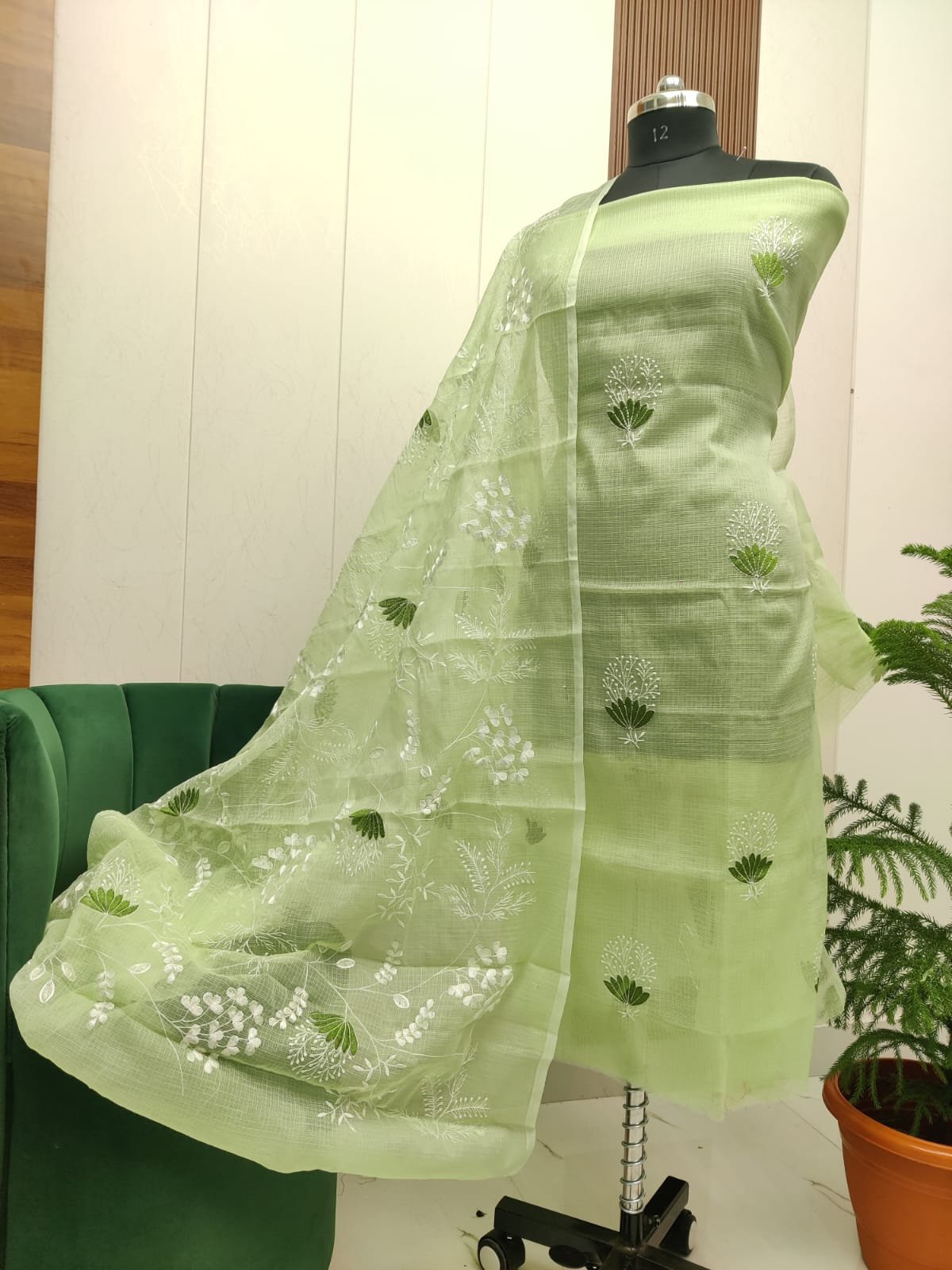 Pure kota doriya thread work cotton unstitched suit( top+duptta)