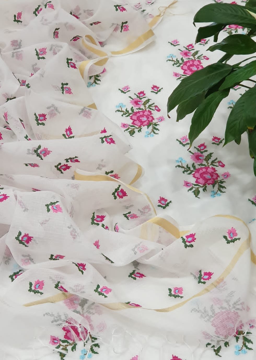 Pure kota doriya thread work cotton unstitched suit( top+duptta)