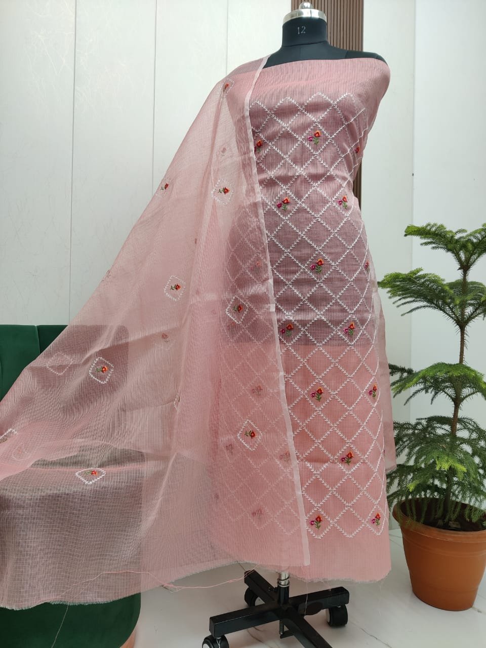 Pure kota doriya thread work cotton unstitched suit( top+duptta)
