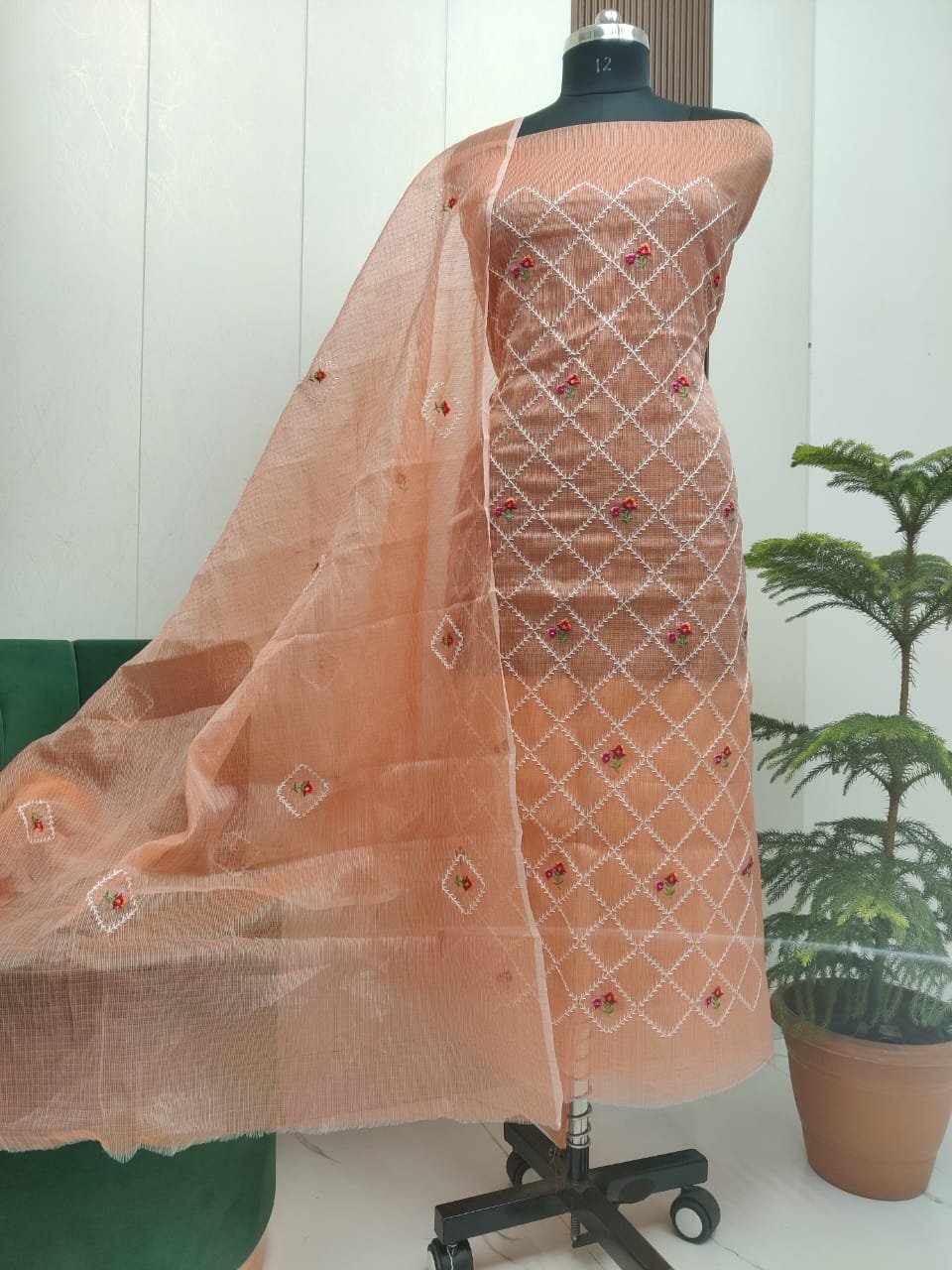 Pure kota doriya thread work cotton unstitched suit( top+duptta)